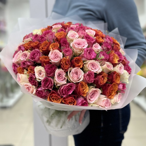 101 роза жаркий микс